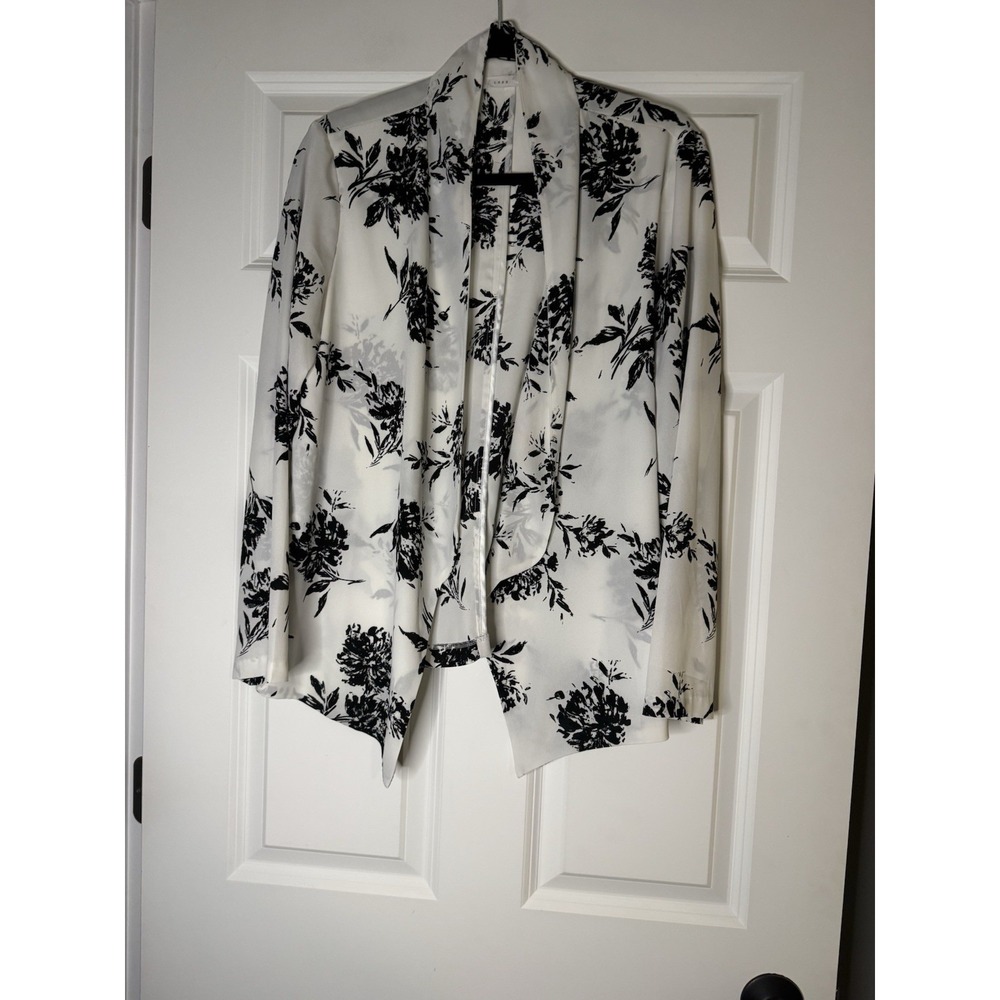 Lush Open Front Cardigan Style Top White With Black Floral Print Large